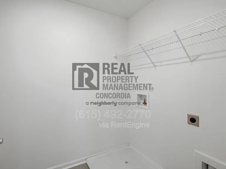 3917 Sadie St — Photo 30