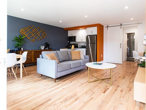 5th image of 901 N Garfield St #3