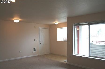 3rd image of 6044 SE Drake St APT 303