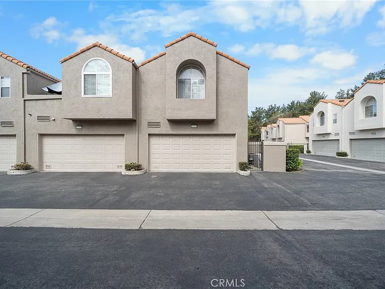 22320 Mission Cir #92 — Photo 2