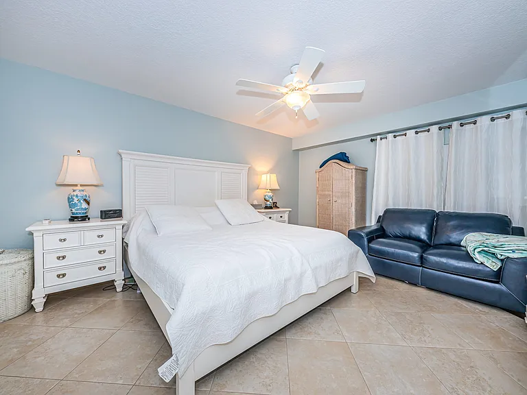 420 Gulf Blvd #504 — Photo 30