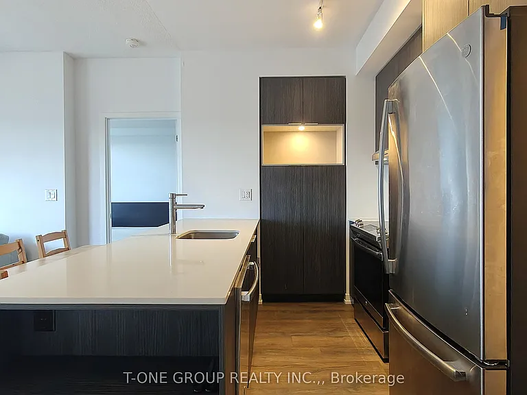 2520 Eglinton Ave W #722 — Photo 3