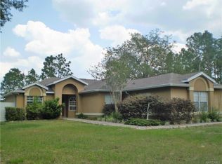 7797 N Vivian Way, Citrus Springs, FL 34434