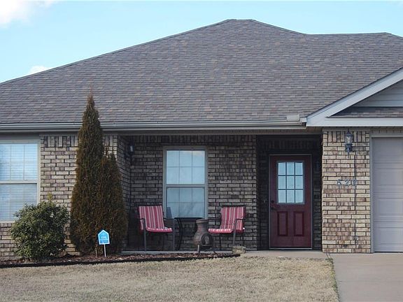 2nd image of 522 Eagle Dr