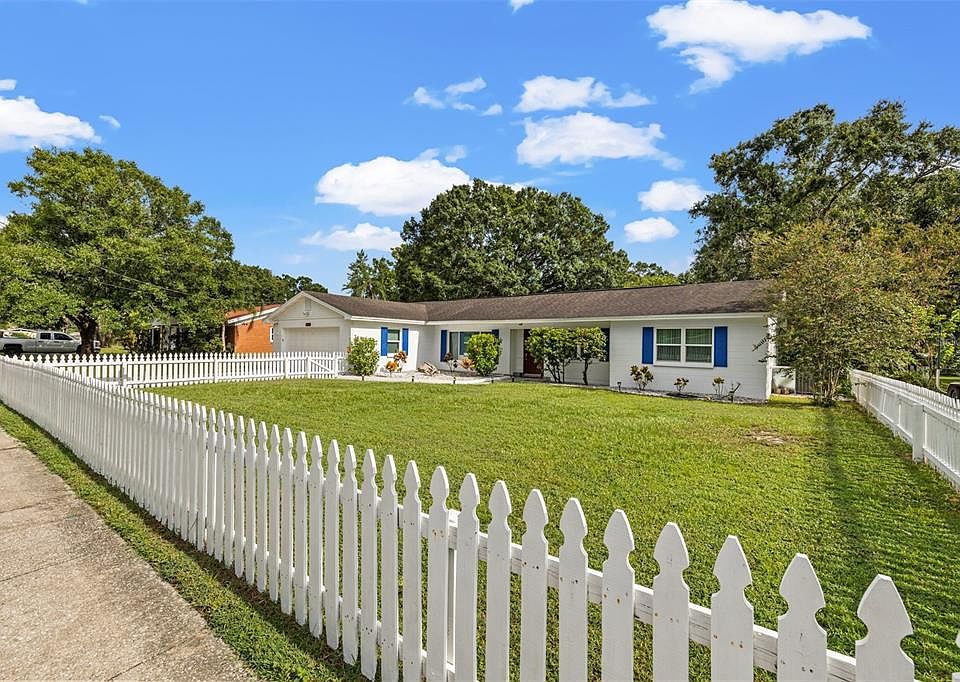 1st image of 6615 Travis Blvd