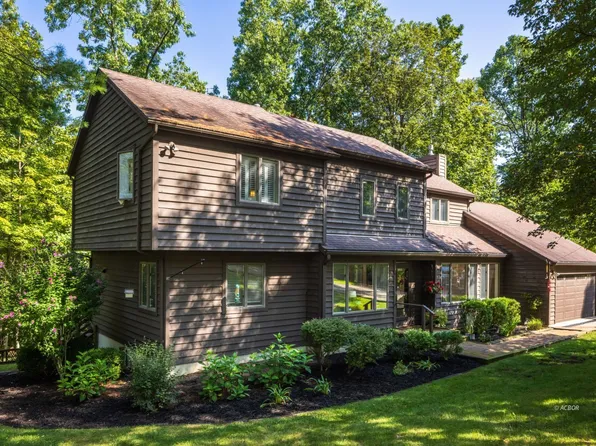 180 Longview Heights Rd, Athens, OH 45701