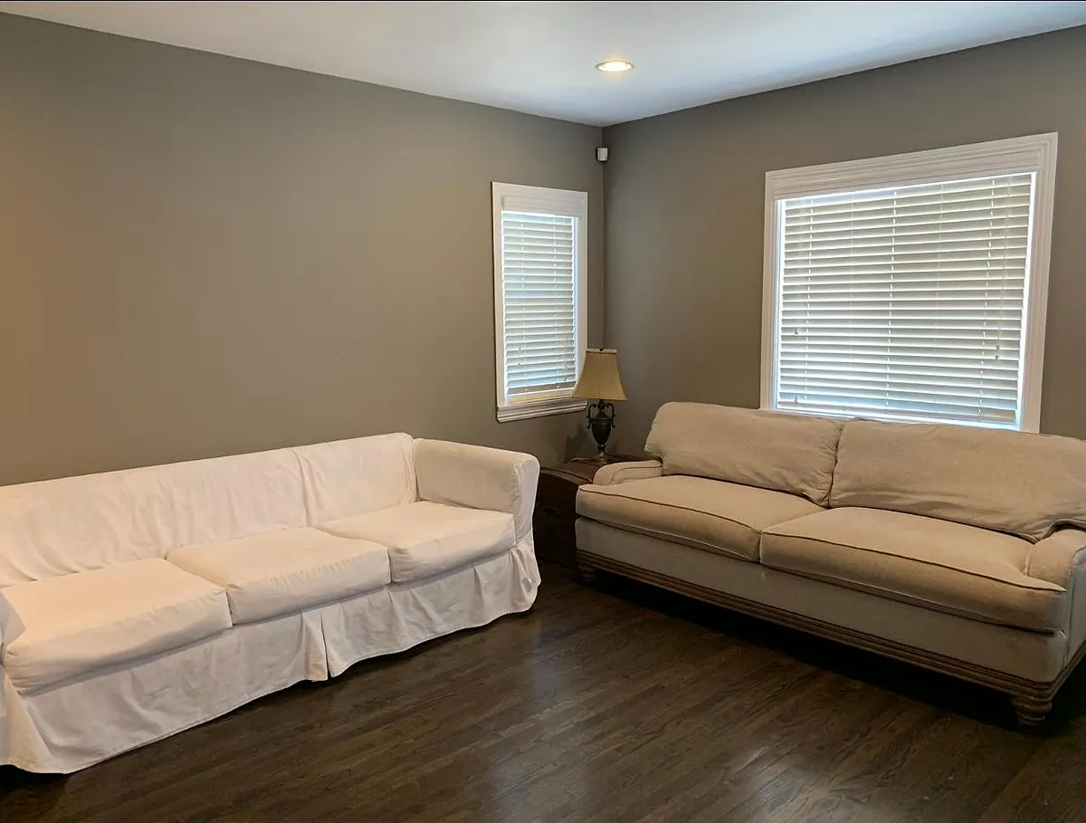 Living room - 6470 W 84th Pl