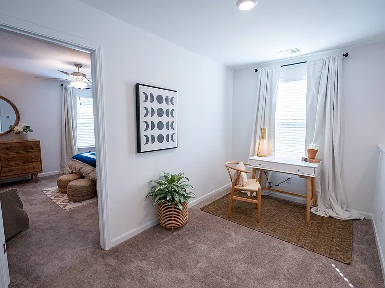 Beacon Lake Lanier — Photo 15