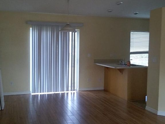 4th image of 8185 102nd Ave