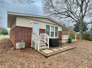 1367 W Austin Rd, Decatur, GA 30032