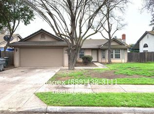 1522 Princeton Ave, Madera, CA 93637