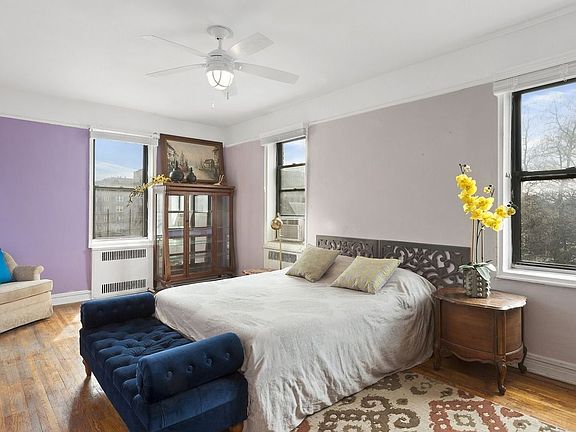 4th image of 125 Hawthorne St APT 4D