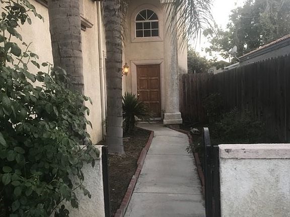 3rd image of 14321 El Contento Ave