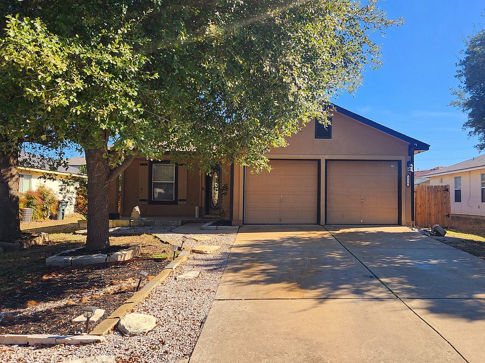 1st image of 316 Golden Gate Dr