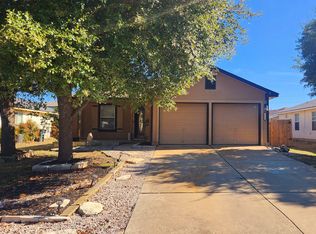 316 Golden Gate Dr, Leander, TX 78641