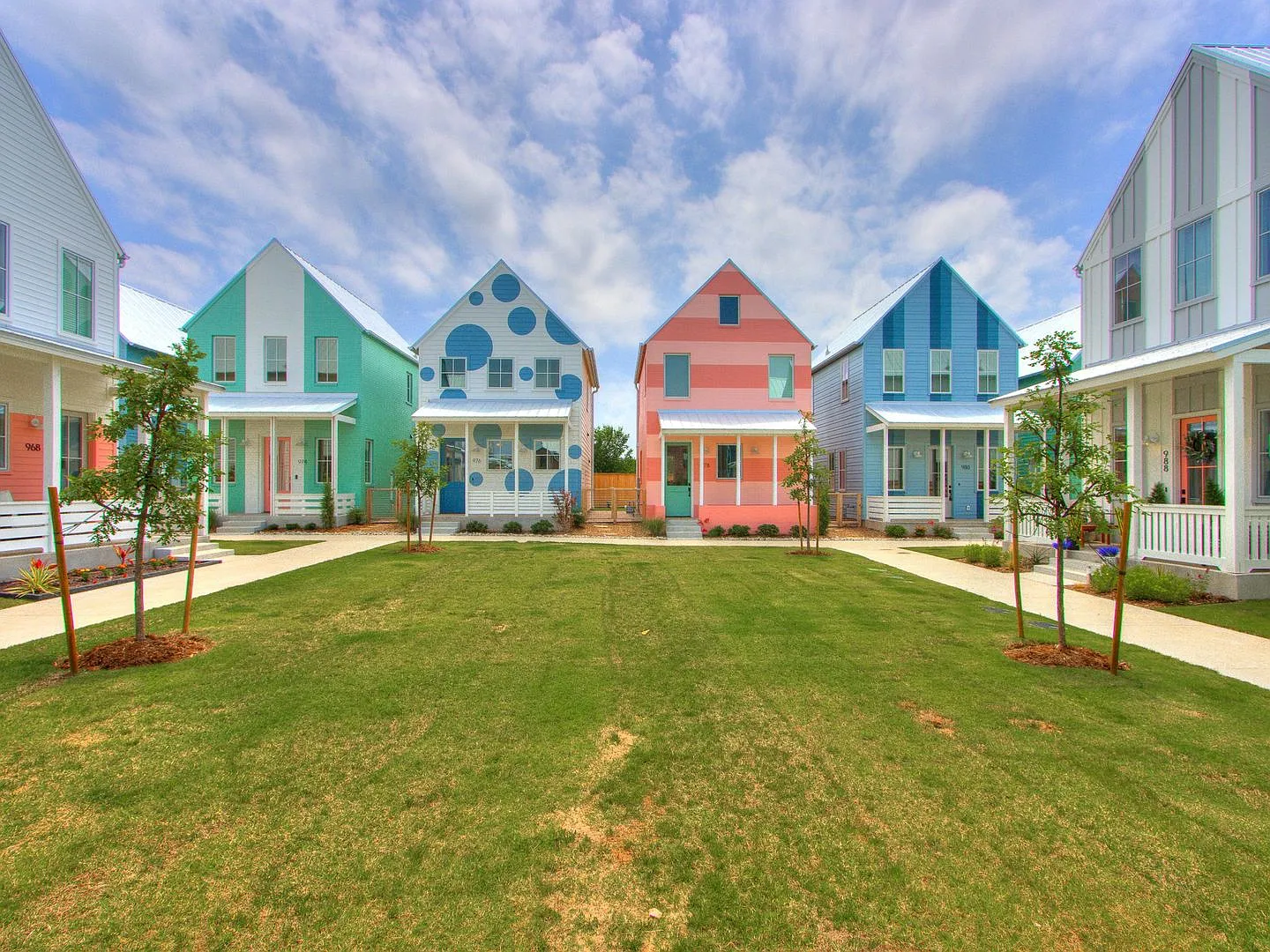 Incredible Luxury Home in the Wheeler District Home! — Photo 3