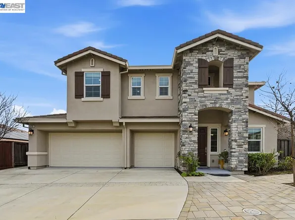 2484 Vernal Dr, Bay Point, CA 94565