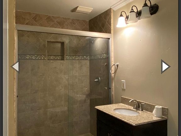 5th image of 7465 Lovers Ln #A & B