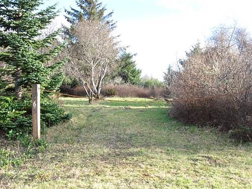 1st image of 563 Kahkwo Ct SE