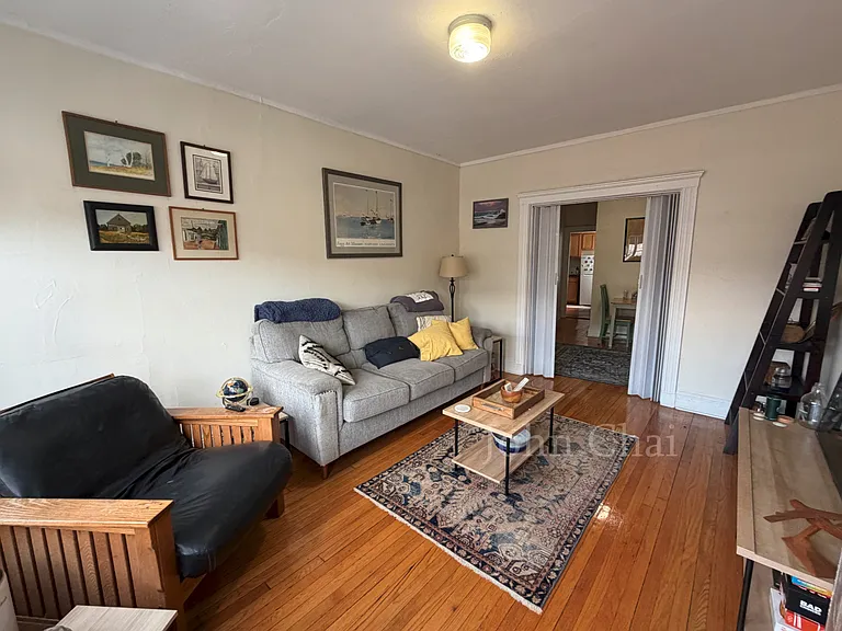 127 Sutherland Rd #K — Photo 8