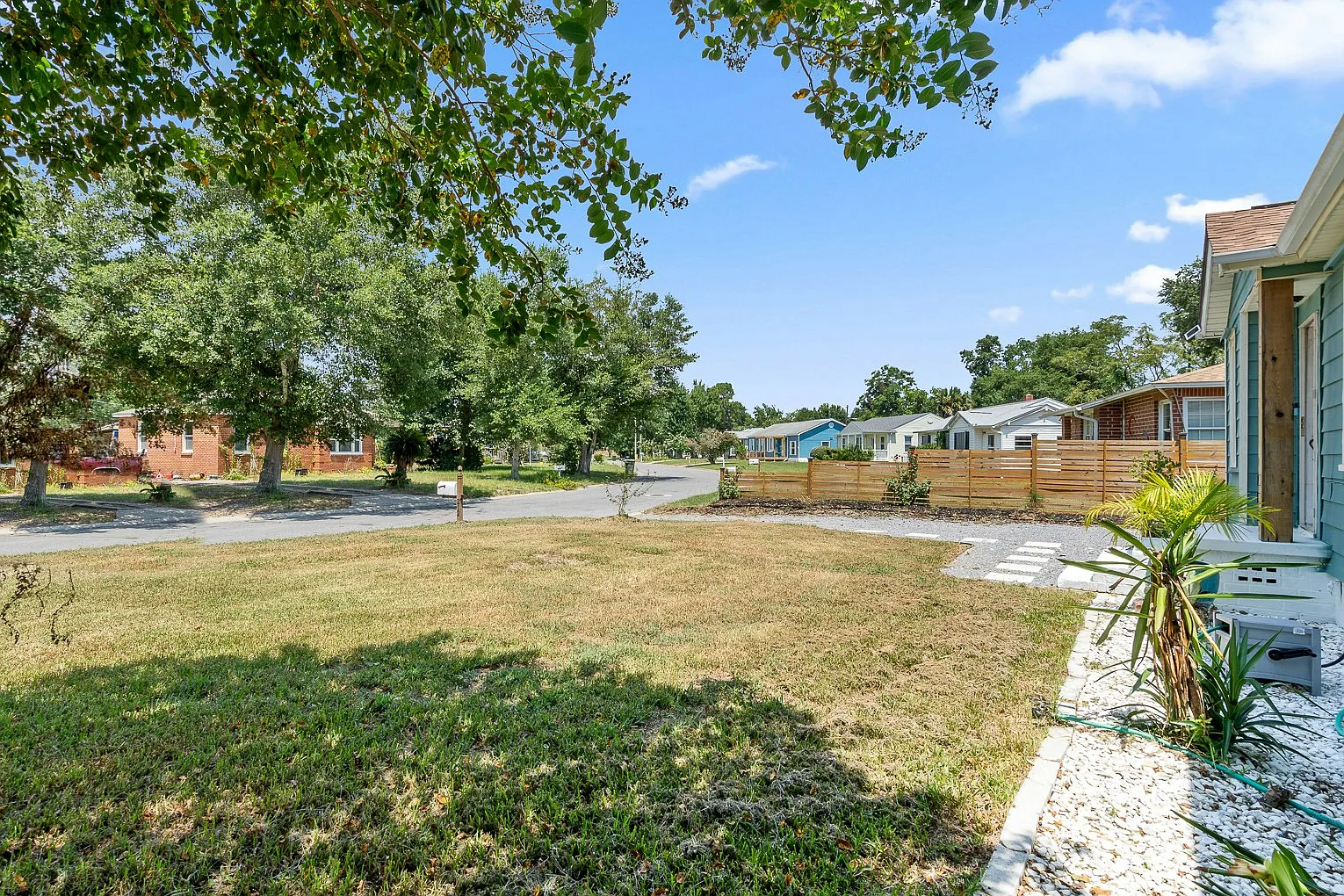 212 Southeast Kalash Road — Photo 2