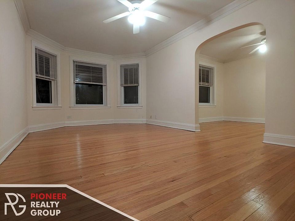 1st image of 4923 N Hermitage Ave #Dd1