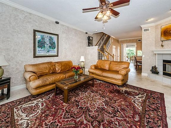 3rd image of 1704 Arabian Ln