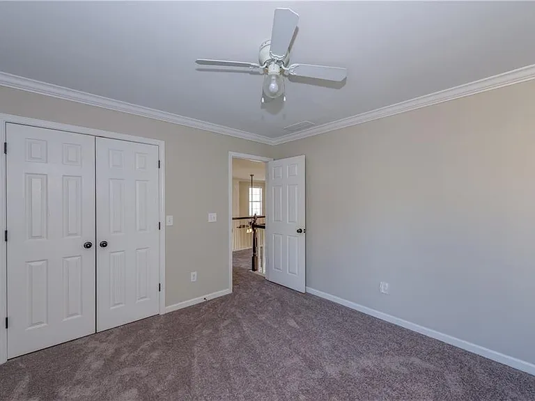 2020 Chelton Way SE — Photo 28
