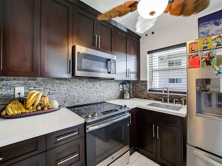 541 Blue Heron Dr #205 — Photo 9