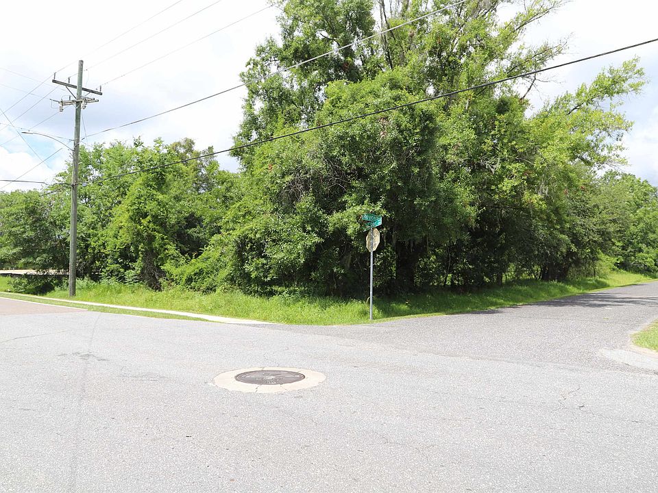1st image of 1362 Lake Shore Blvd