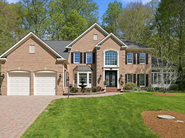 206 May Ln, Edgewater, MD 21037