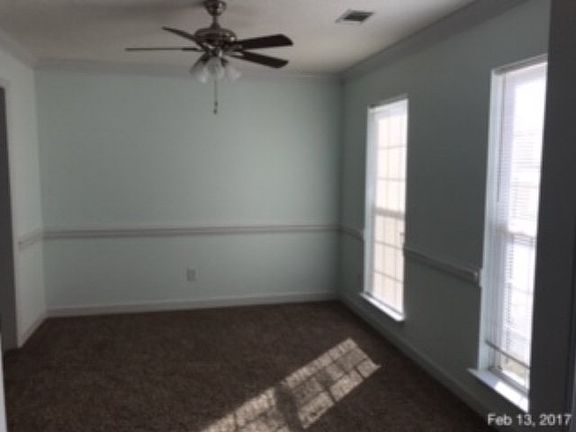 2nd image of 3817 Oxford Dr