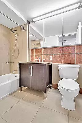 4th image of 555 W 23rd St #7M