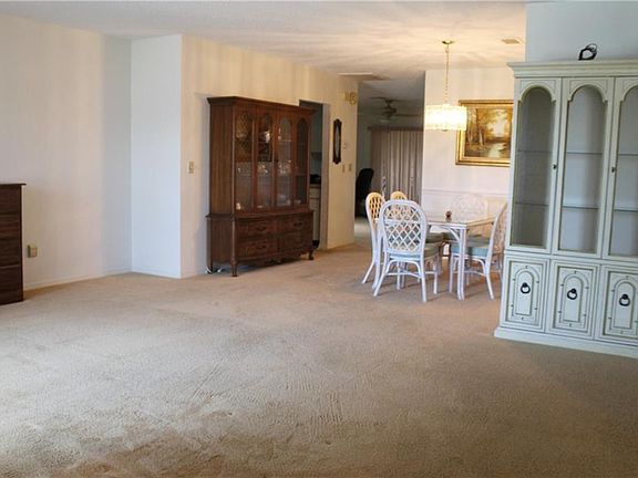 3rd image of 1819 Adrean Pl