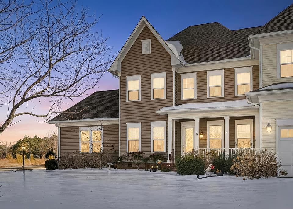 1st image of 40 N Branson Cove Rd