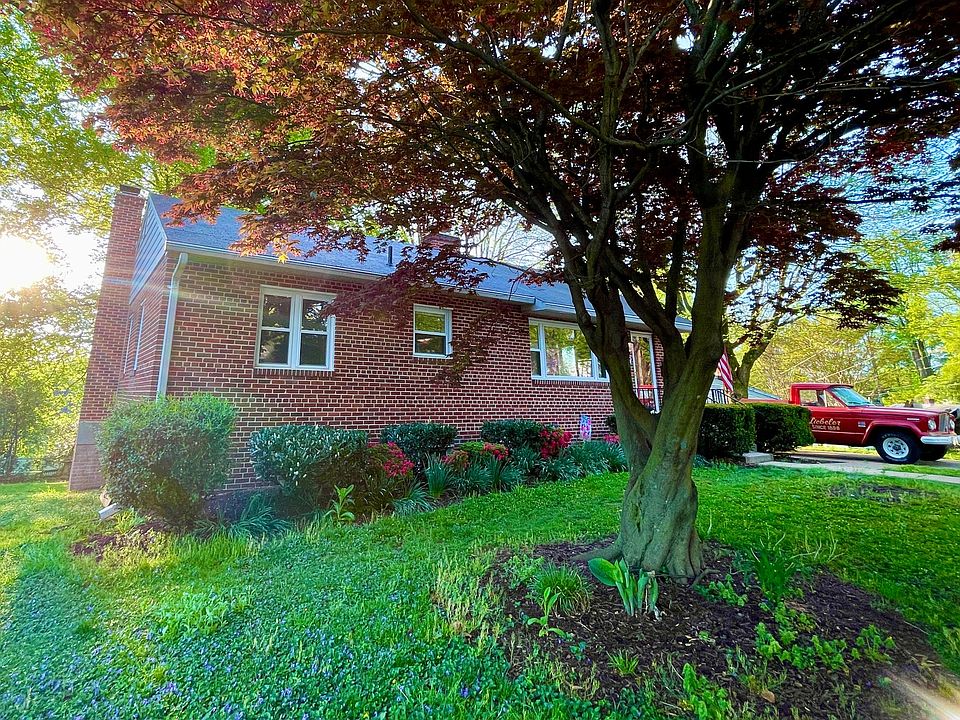 1st image of 2749 N Wyoming St #A
