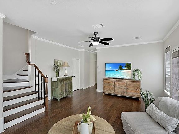 5th image of 1813 Desoto Dr