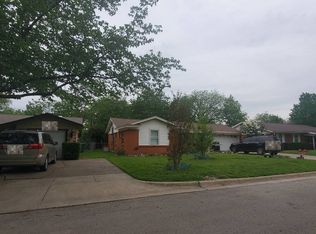 3525 Larry Ave, Fort Worth, TX 76117