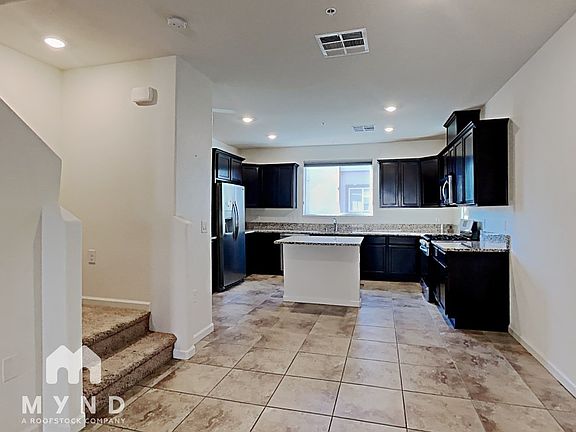 3rd image of 2988 Silver River Ln