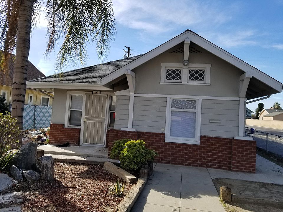 1st image of 241 S Carmalita St