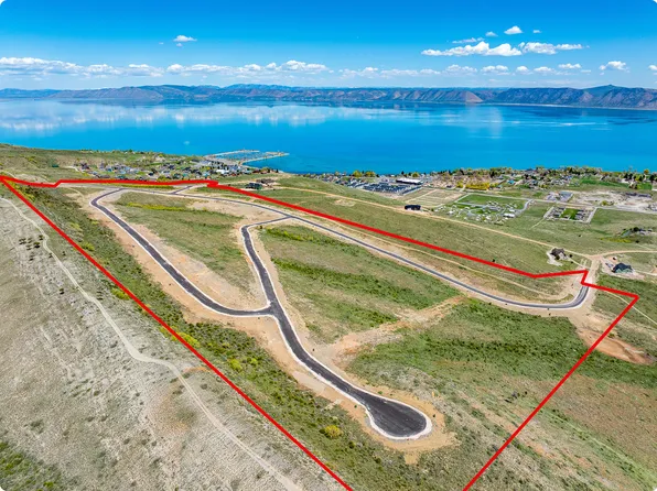 285 N Lakeview Traverse Rd, Garden City, UT 84028