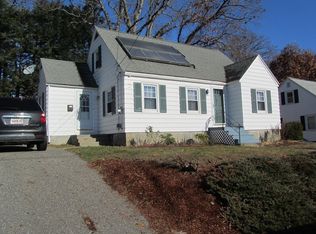 110 Ararat St, Worcester, MA 01606