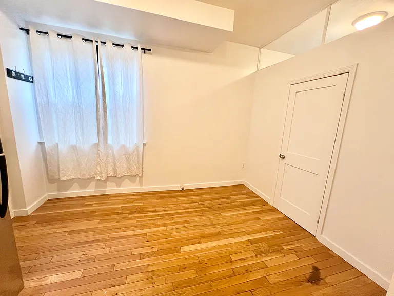 644 Wilson Ave #1 — Photo 9