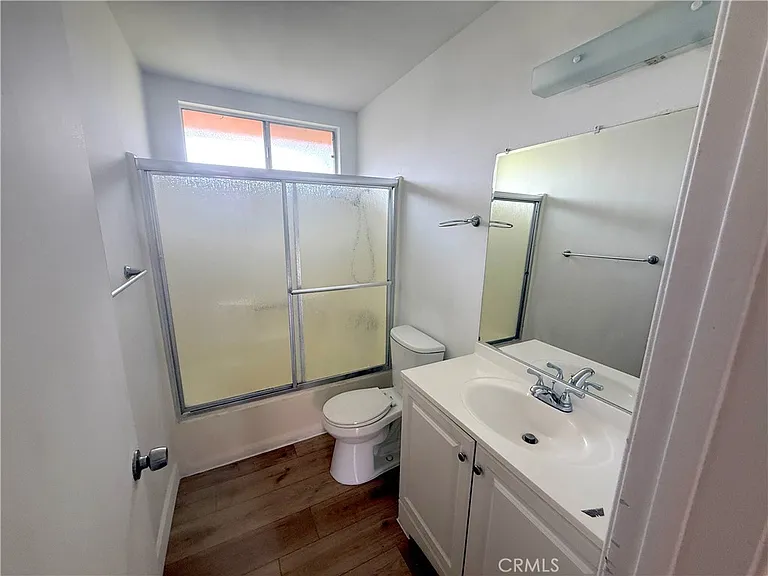 469 W Oliver St #3 — Photo 9