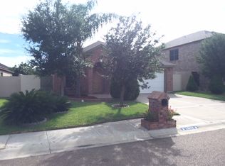 10506 New River Dr, Laredo, TX 78045