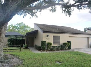 3741 Glen Oaks Manor Dr, Sarasota, FL 34232