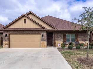 412 Hayes Ln, College Station, TX 77845
