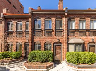 1028 Paper Mill Ct NW, Washington, DC 20007