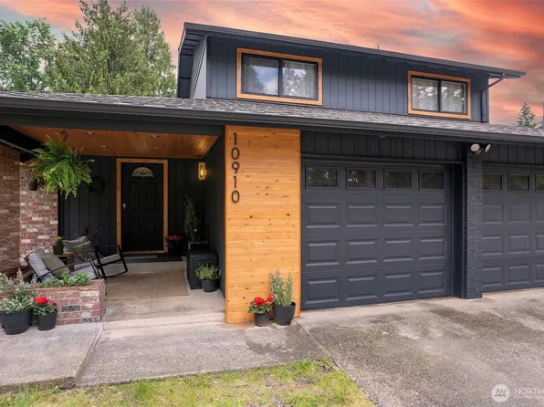 10910 150th Street Ct E, Puyallup, WA 98374
