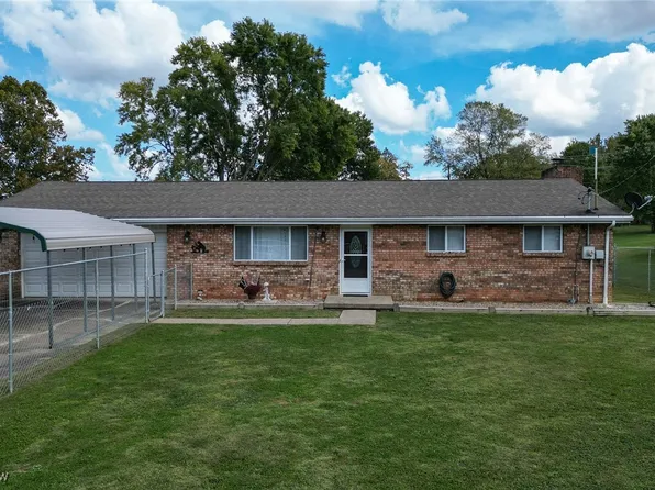 100 Valley Dr, Marietta, OH 45750